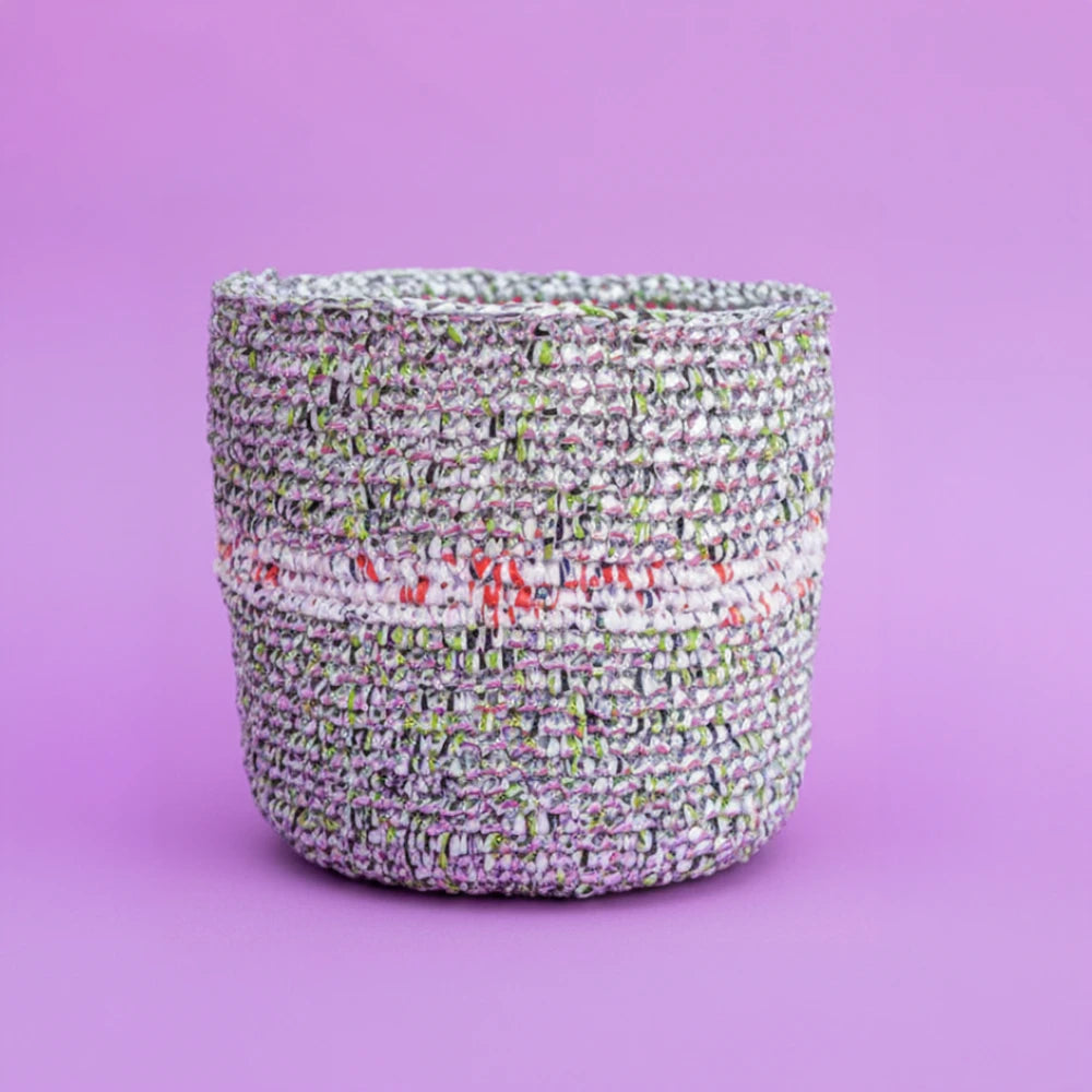 Upcycled Planter – White Edge (Handwoven)